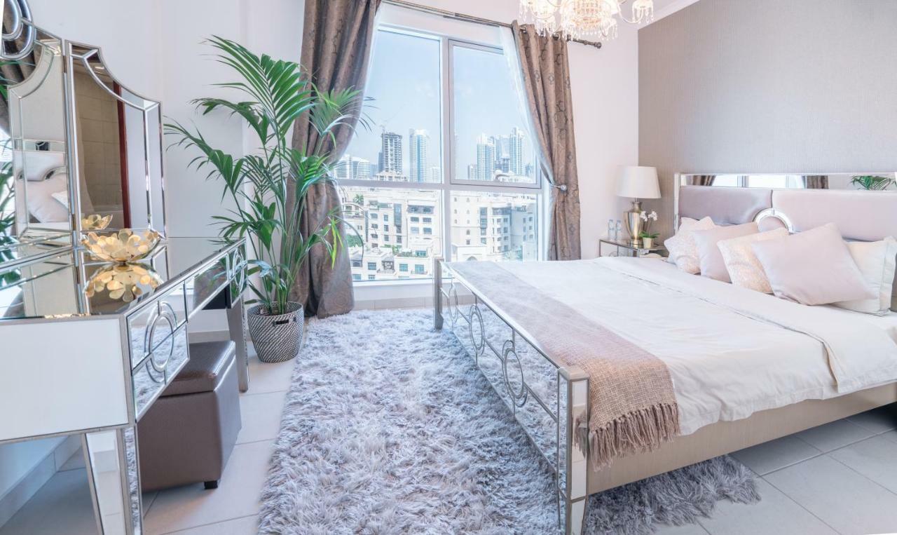 Elite Royal Apartment: Burj Khalifa View & 3-Bedroom Luxury Dubai Exterior photo